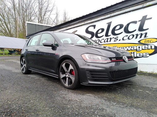 2016 Volkswagen GTI SE 6spd Manual HOT LEATHER