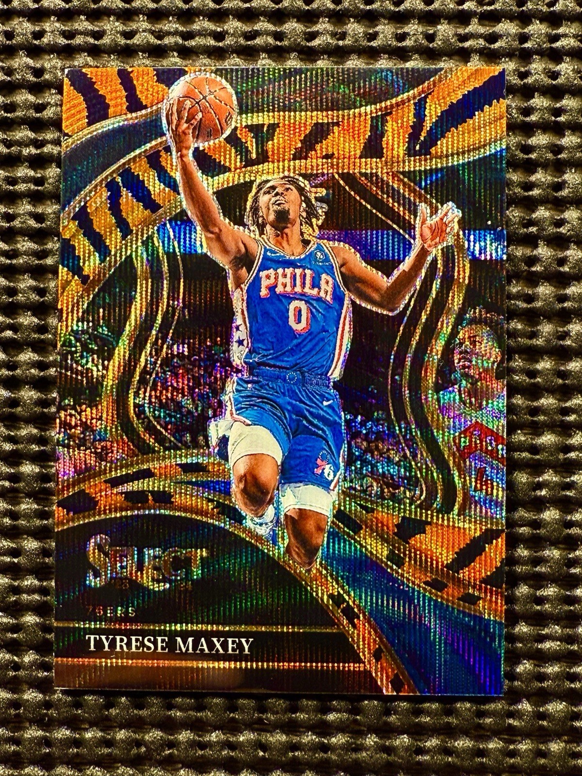 2023-24 Panini Select - Courtside Tyrese Maxey #244 Tiger Stripes Prizm