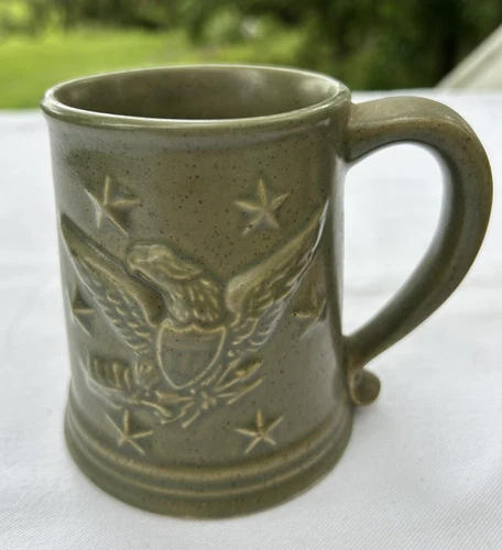 Chatham Potters Patriotic American Bald Eagle Stars Green Pottery Coffee Mug 4"