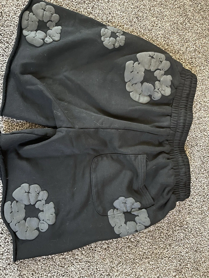 Denim Tears The Cotton Wreath Shorts Black Size Medium - Image 2 of 4