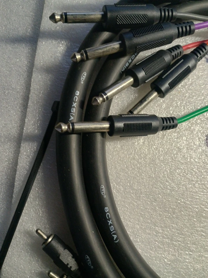 8 Channel RCA cable Snake - Image 4 of 4