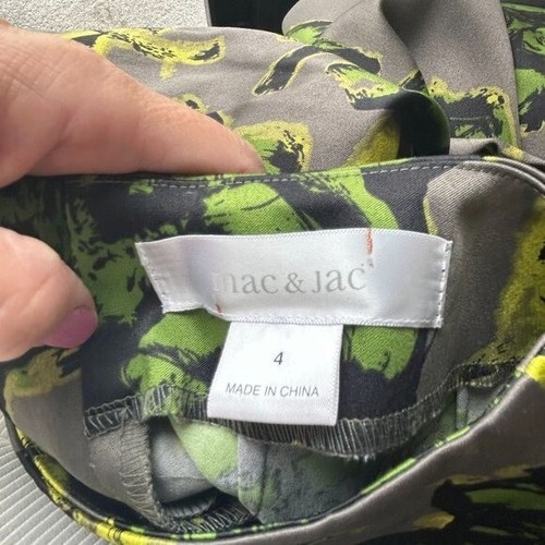 Mac & Jac Satin Gray & Green Floral Print Mini Pencil Skirt Office Siren - Picture 3 of 4