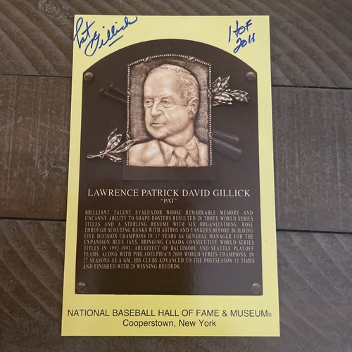 PAT GILLICK HALL OF FAME POSTCARD AUTOGRAPHED SIGNED BLUE JAYS PHILLIES HOF