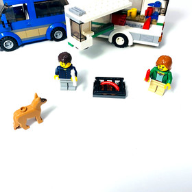 LEGO City 60117 Van & Caravan - 100% Complete with Minifigs No Box / No Manuals