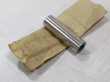 GENUINE OEM NOS YAMAHA BANSHEE BLASTER RT180 RD400 RZ350 PISTON PIN 4L0-11633-00