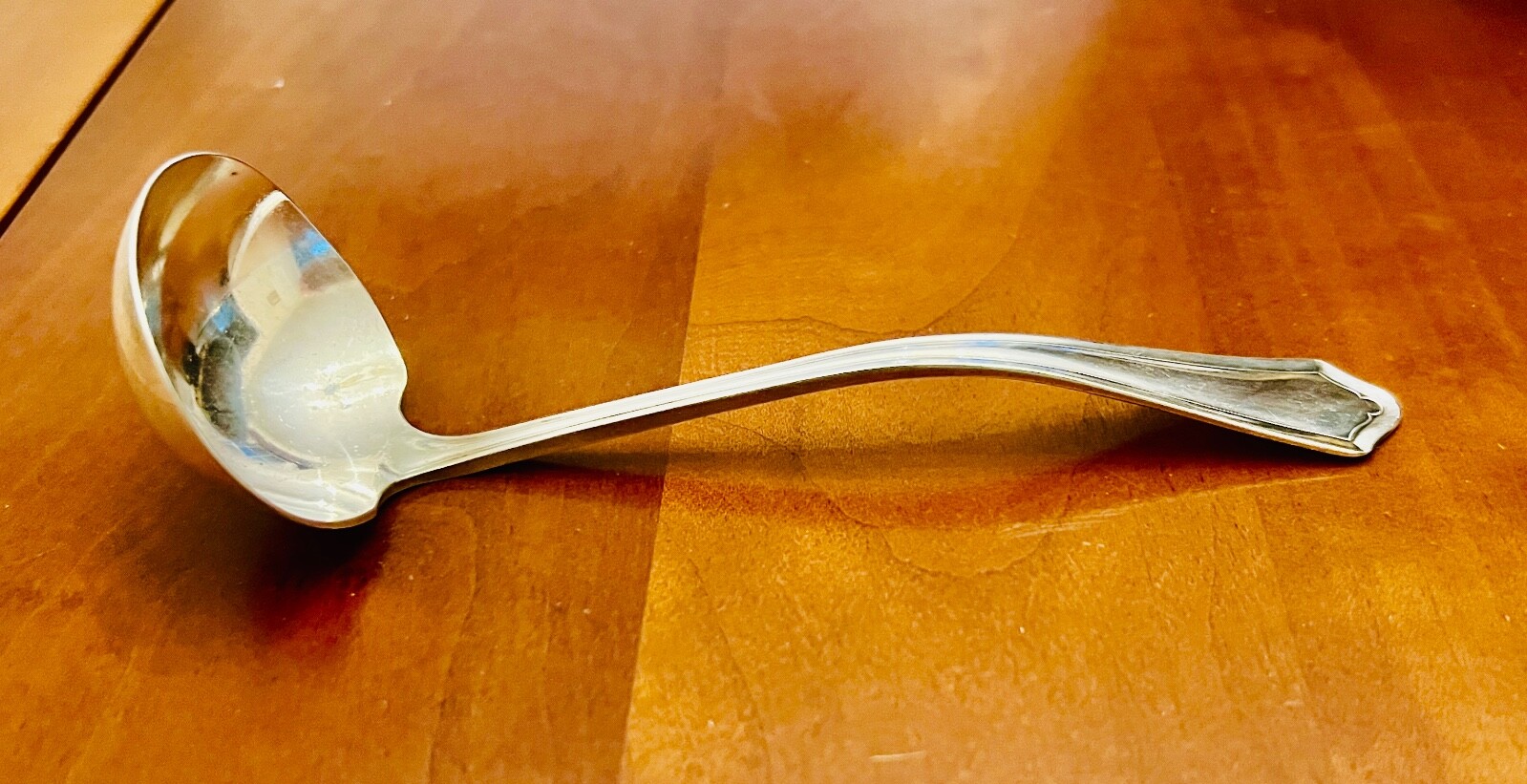 VERNON or ASHLEY Sauce Ladle Community Oneida Par Plate Silverplate No