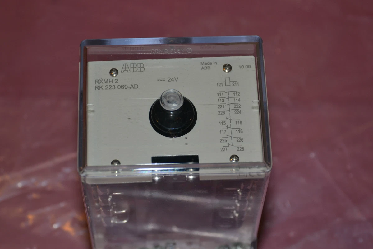 1084 ABB RK 223 069AD RXMH Combiflex Relay 24V >NEW , 49 OFF