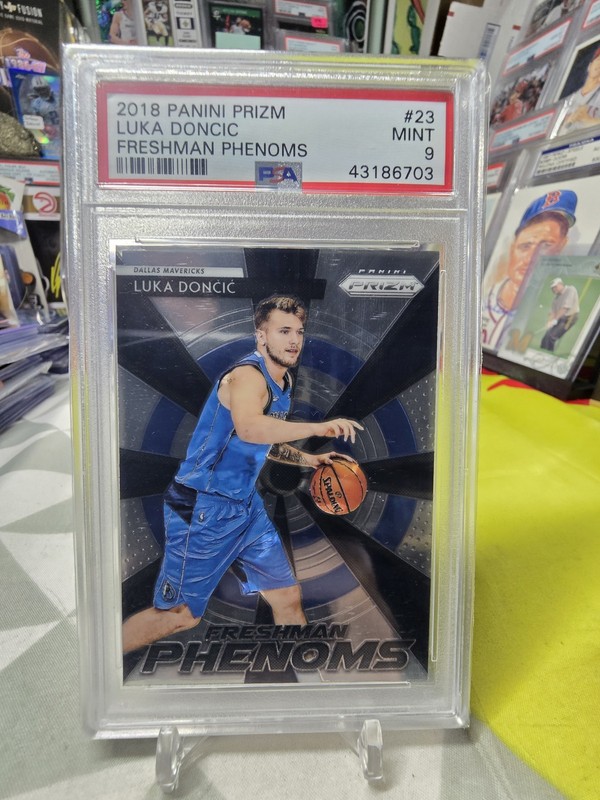 2018-19 Panini Prizm Freshman Phenoms Luka Doncic Rookie PSA 9 Mavericks Lakers