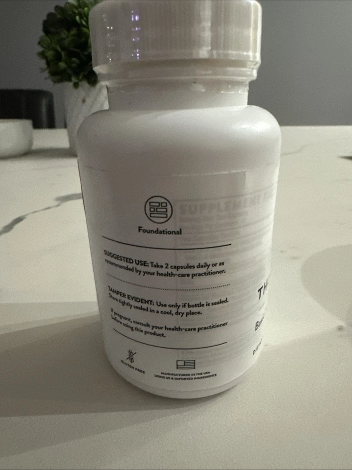 Multivitamínico diario integral Basic Nutrients 2/día 60 cápsulas/30 porciones Foto 3 de 4