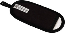 Image of Le Creuset 4-Layered Textile Handle Glove, Stain Resistant, Black, 9500140000000
