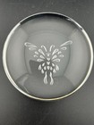 VTG Vandermark Merritt Glass 3.5” Rd  Butterfly Paperweight Signed 1984 0601-24 — photo 2