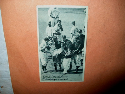 1936 National Chicle Fine Pen Premiums R313 Randy Moore hurt stealing second