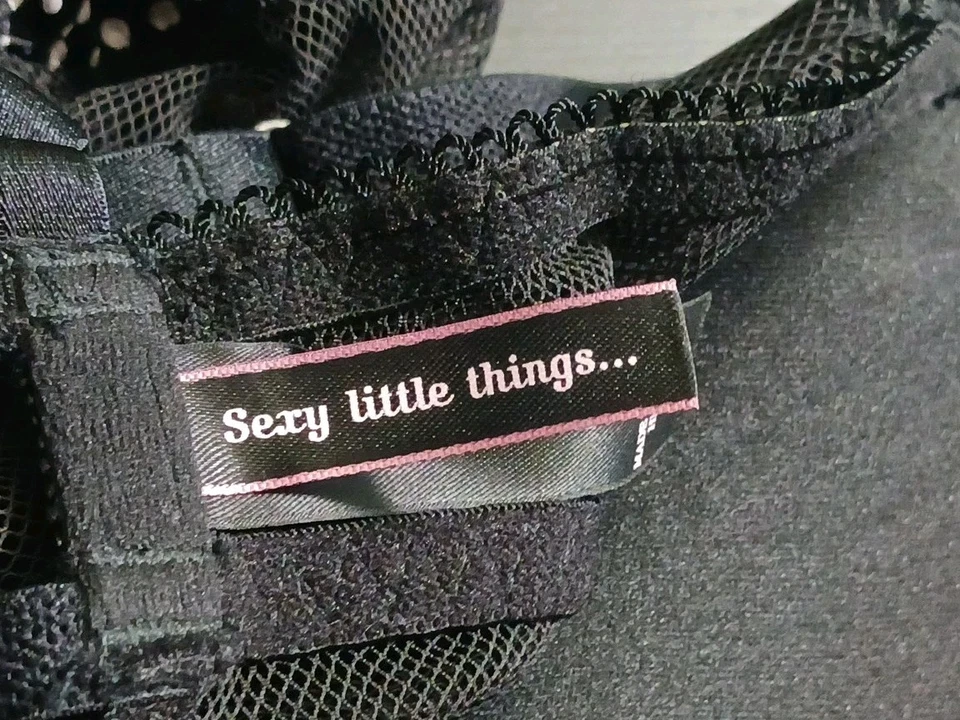 Victoria's Secret 34D Sexy Little Things Babydoll Lencería Blanco y Negro Camisón Foto 3 de 4