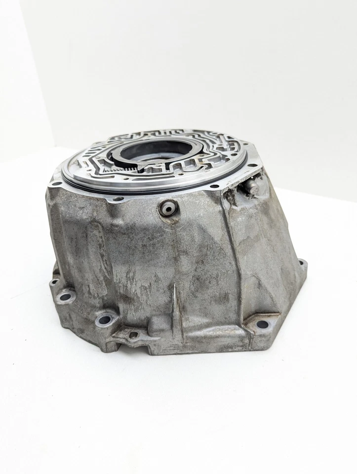 2009-2011 BMW 328I RWD E90 SEDAN AUTO TRANSMISSION OIL BELL HOUSING - Image 2 of 4