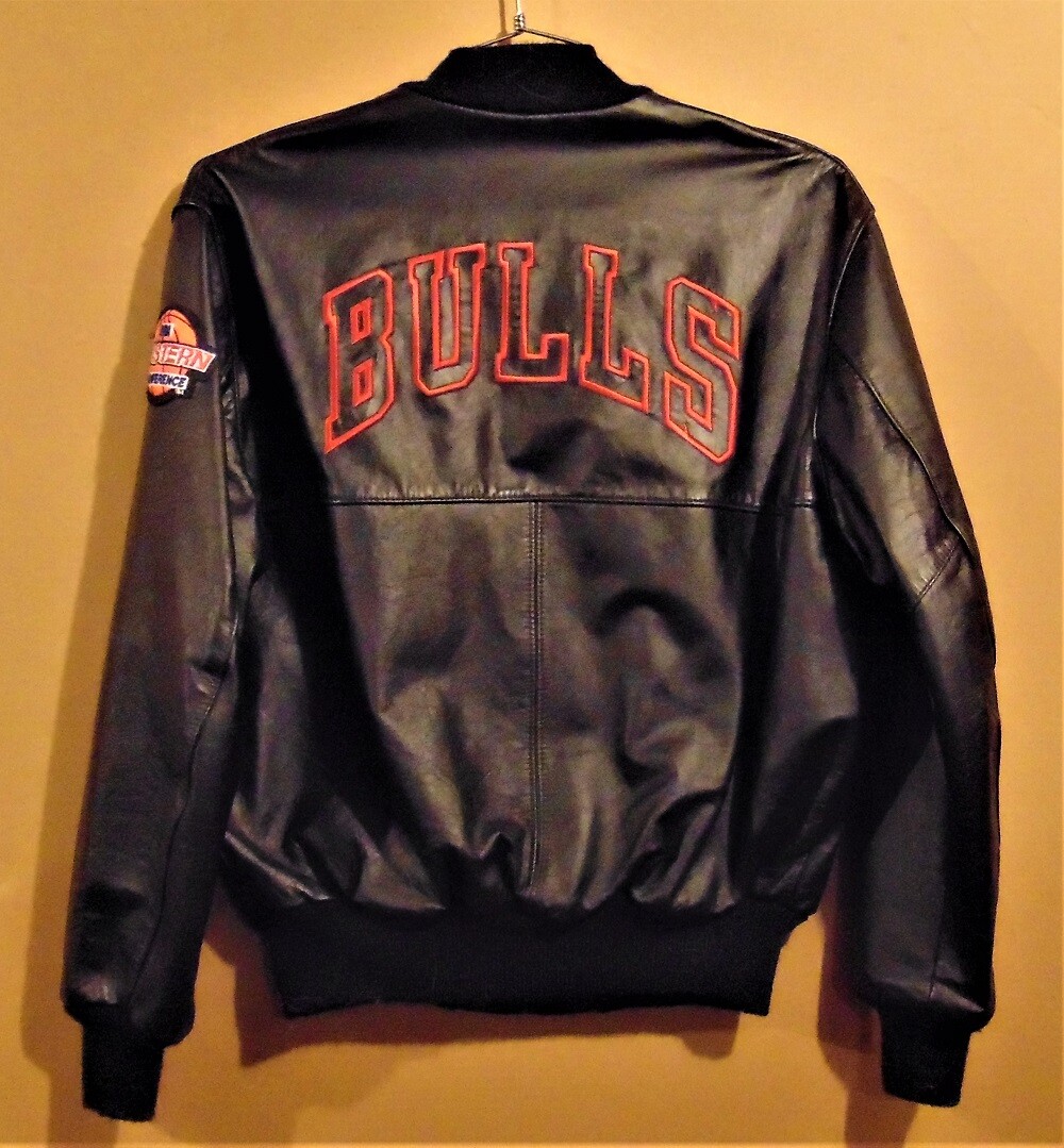 PROPLAYER　Chicago Bulls　レザージャケット　Mサイズ PROPLAYERChicago BullsレザージャケットMサイズ