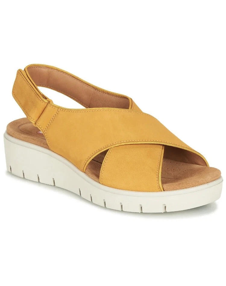 Clarks Unstructured Ladies SUN Yellow Nubuck Leather Sandals 4 D /37 |