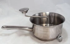 Stainless Steel Food Mill Hand Crank Masher Ricer Strainer Made in China