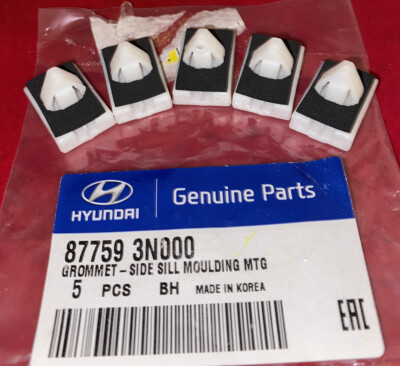 87759-3N000 NEW OEM Qty 5 Side Sill Running Board Clips 11-16 Hyundai Equus 