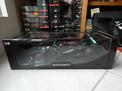 Mercedes AMG F1 Team W11 EQ George Russell #63 Sakhir GP 2020 1/18 Minichamps - Photo 1/4
