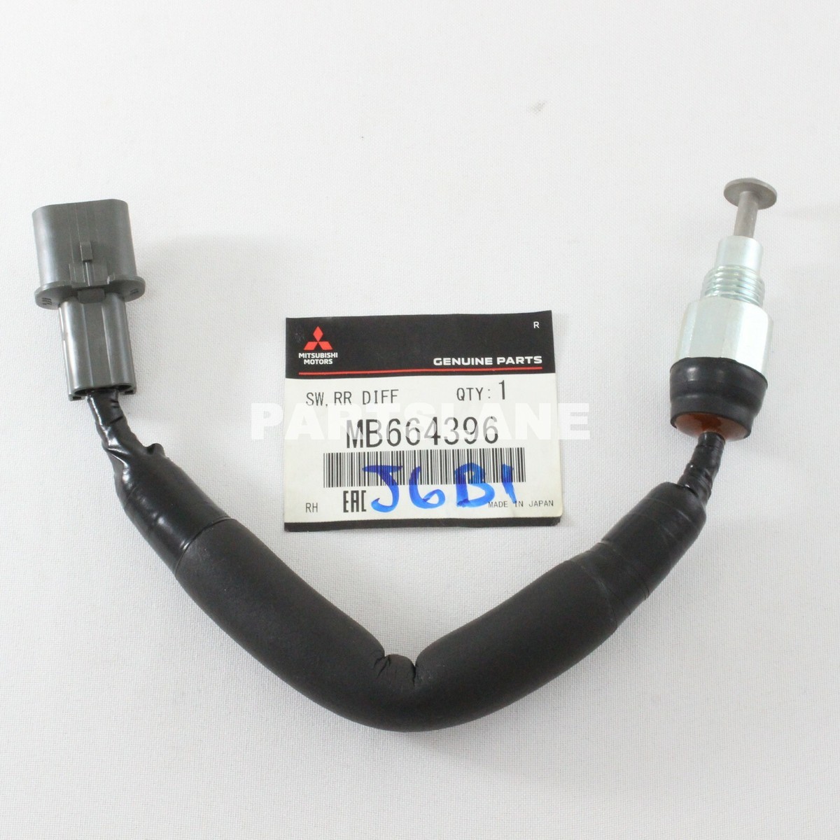 Mitsubishi Montero 1992-2000 OEM Rear Differential Lock Position