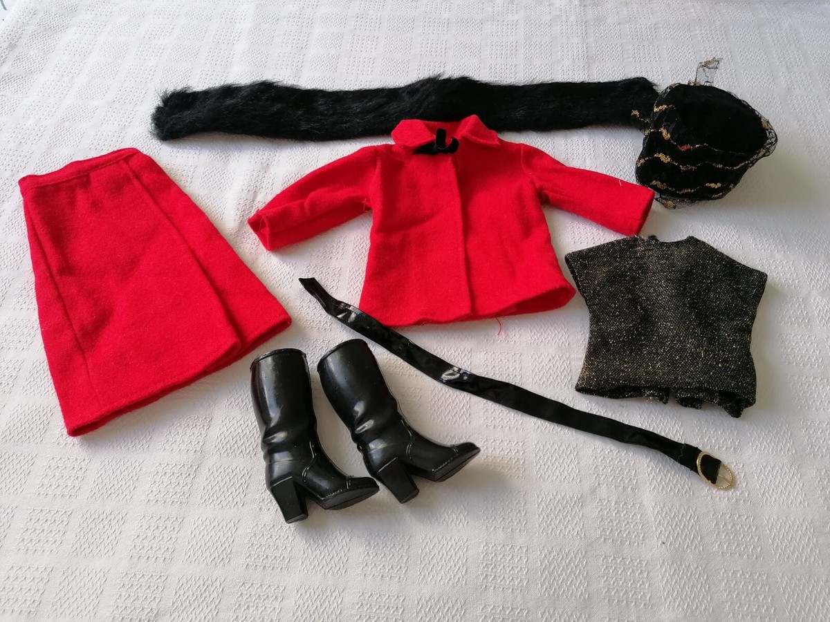 TENUE COMPLÈTE COCKTAIL POUR POUPÉE CATHIE BELLA - Année 1979