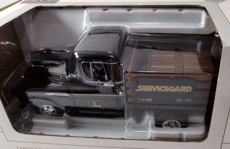 SpecCast John Deere SERVICEGARD 1/24 Diecast '57 Chevy Truck Bank #111/400 Rare! - Image 2 of 4