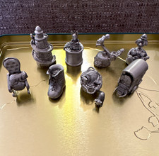Thimble collectors club Pewter thimbles x 8