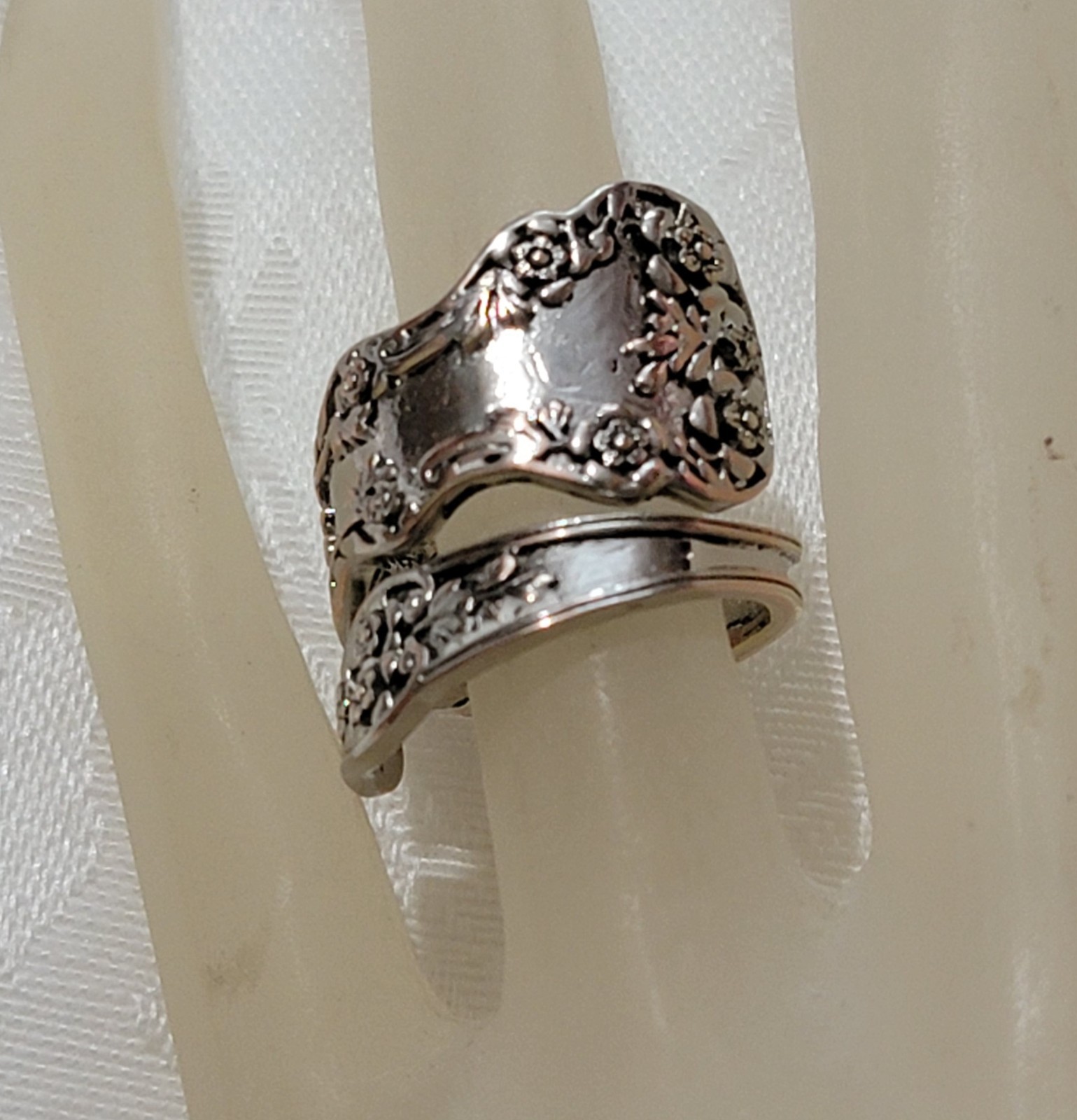 SOLID 925 SILVER WRAP DESIGN MARRY ME  RING FLORA… - image 2