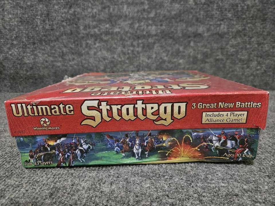 Vintage 1997 ULTIMATE STRATEGO Deluxe Edition Board Game - Image 3 of 4