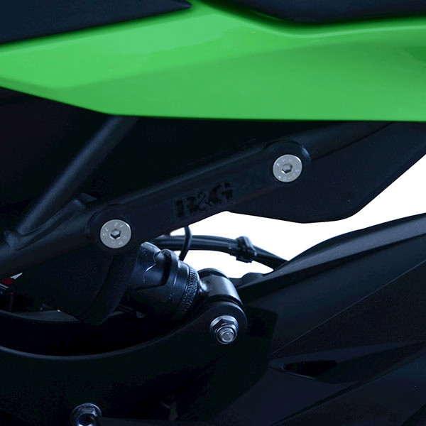 R&G Racing Rear Footrest Blanking Plate (Pair) - Kawasaki ZX-25R / Suzuki