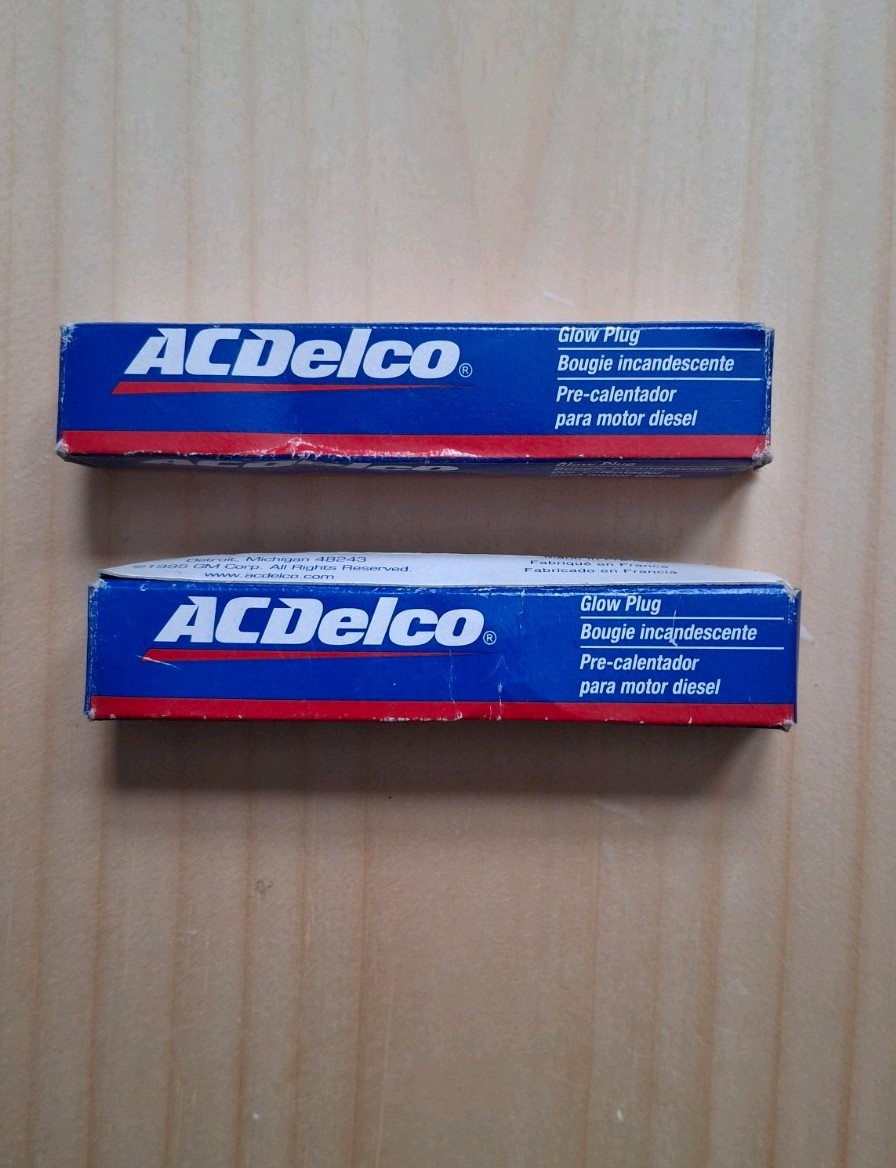 AC Delco 60G Glow Plug Set Of Two NOS