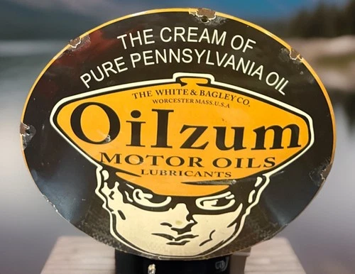 VINTAGE 12” DOMED OILZUM MOTOR OILS LUBRICANTS WHITE BAGLEY PORCELAIN SIGN