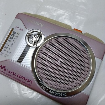 Sony Walkman WM GX200 Radio Cassette Recorder Portable AM FM Speaker