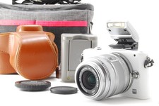 SALE 810 shot N MINT   Olympus Pen Mini E-PM1 Digital Camera 14-42mm JAPAN