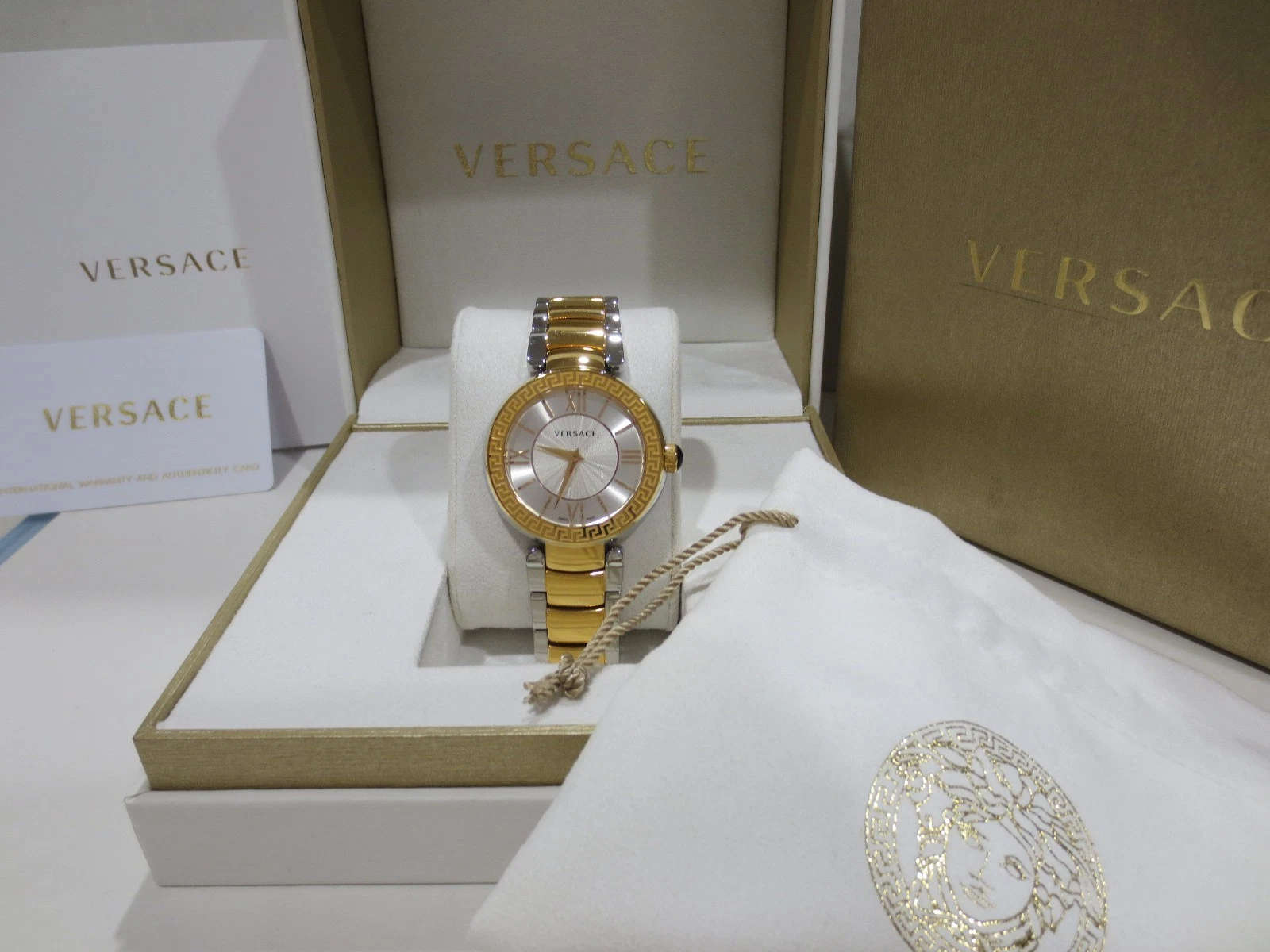 Orologio da polso Versace donna VNC050014 Leda quadrante argento acciaio inox bicolore