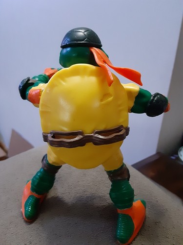 TMNT Extreme Sports Thrashin Mike 2003 Michaelangelo with belt helmet - Picture 2 of 4