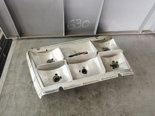 BMW 5er E12 bis 1976 Rücklicht Rückleuchte Lampenträger links 2261L