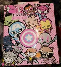 Marvel Set de Regalo 12 Días de Calcetines Mujer Calendario de Adviento Crew Tobillo Vengadores