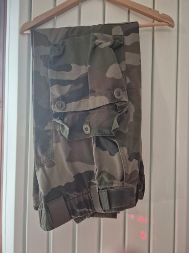 VESTE ET PANTALON DE TREILLIS FÉLIN T4S2 HIVER ARMÉE FRANÇAISE VESTE ET PANTALON DE TREILLIS FÉLIN T4S2 HIVER ARMÉE FRANÇAISE