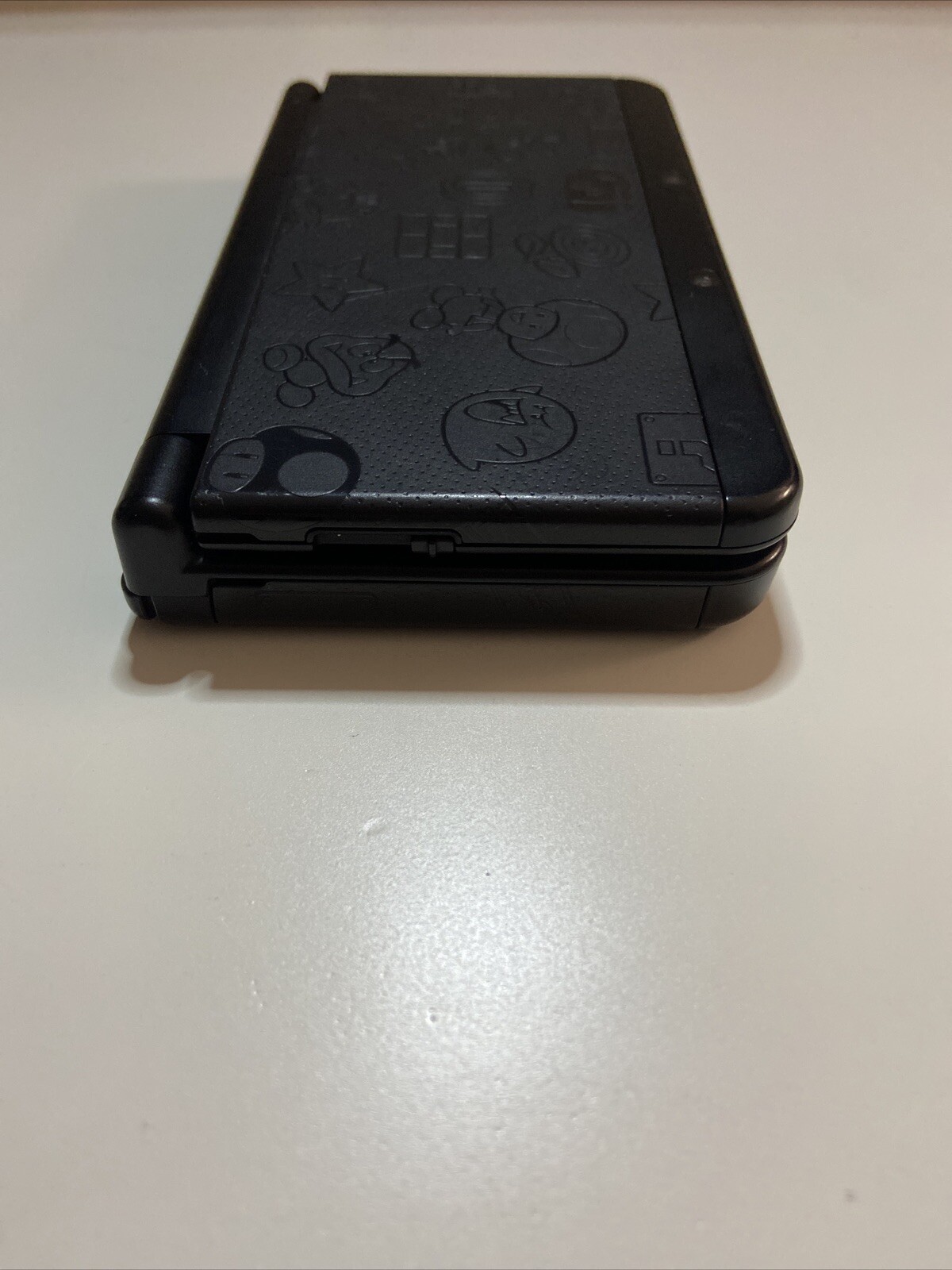 New 3DS Mario Edition Handheld System Black Comes With New Charger