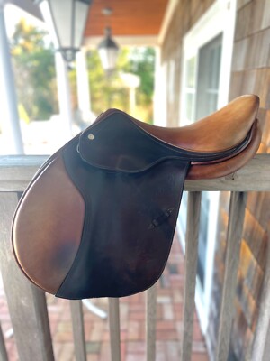 BEVAL SADDLE - 16.5  - MEDIUM TREE - TREE AND LEATHER IN PERFECT CONDITION!