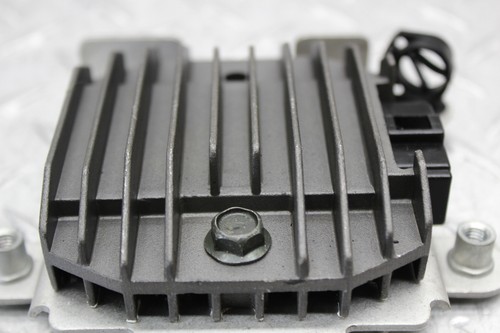 2006 YAMAHA FZ6S RECTIFIER VOLTAGE REGULATOR 5VX-81960-00-00 - Picture 8 of 12