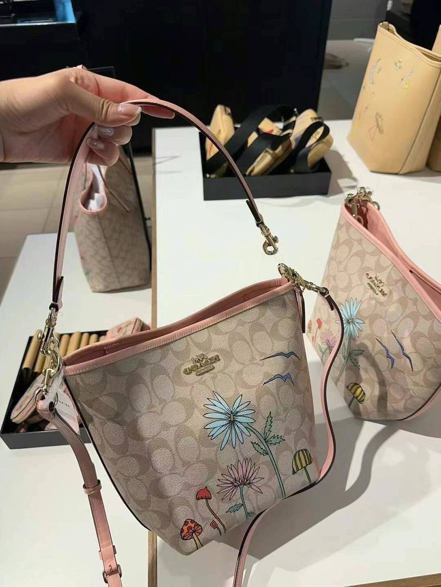 NWT Coach X Observed By Us City Bucket Bag In Signature