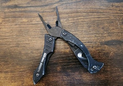 Gerber Crucial Black Multi Tool Multi Plier Carabiner Clip Knife - Great X12