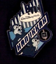 Disney WDW Hanukkah 2004 Chip & Dale Limited Edition LE 1500 Pin