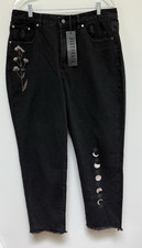 NWT DISTURBIA Womens Griffinfly Embroider Distressed Denim Mom Jeans Size32 Goth