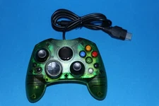 WIRED S TYPE CONTROLLER FOR ORIGINAL MICROSOFT XBOX  HALO GREEN TRANSLUCENT NEW