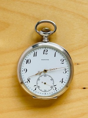 2A917 Antique Zenith silver pocket watch