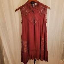 Gentle Fawn Lace Yoke Mini Dress Small S Burgundy Pleated Hem Romantic Boho Goth