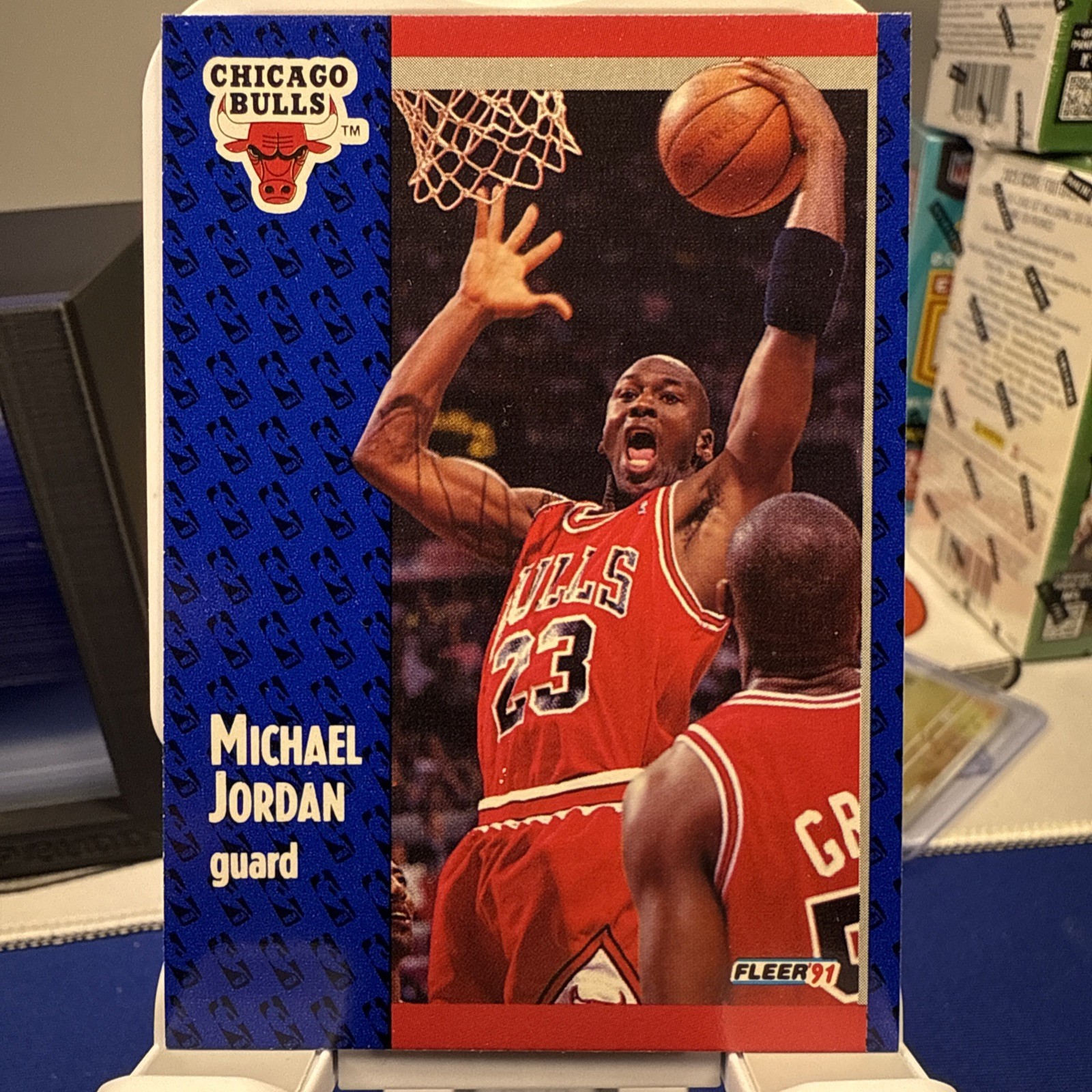1991-92 Fleer - Michael Jordan #29